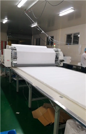 圓筒面料 覆膜型無紡布 專用自動(dòng)拉布機(jī)